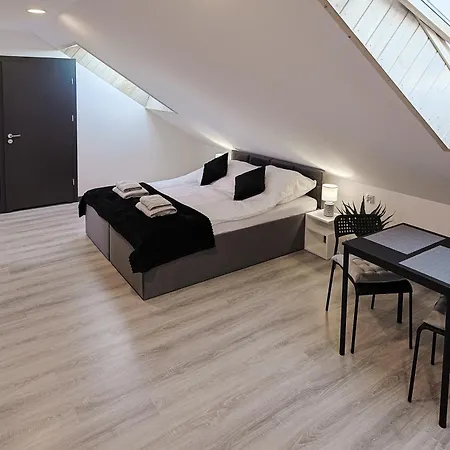 Aurora Affittacamere 3*