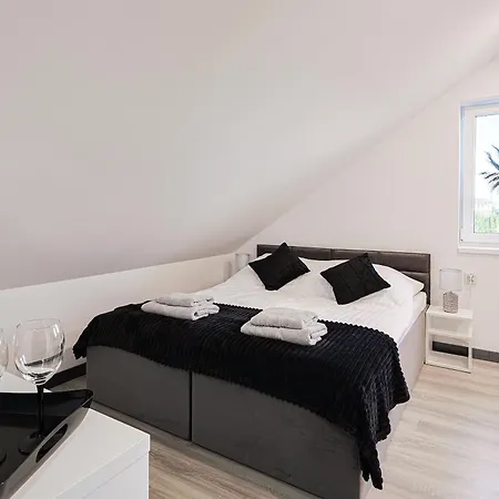 Affittacamere Aurora 3*