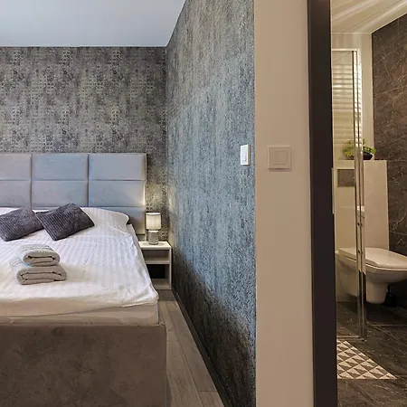 Affittacamere Aurora 3*