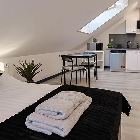 בית הארחה Aurora 3*